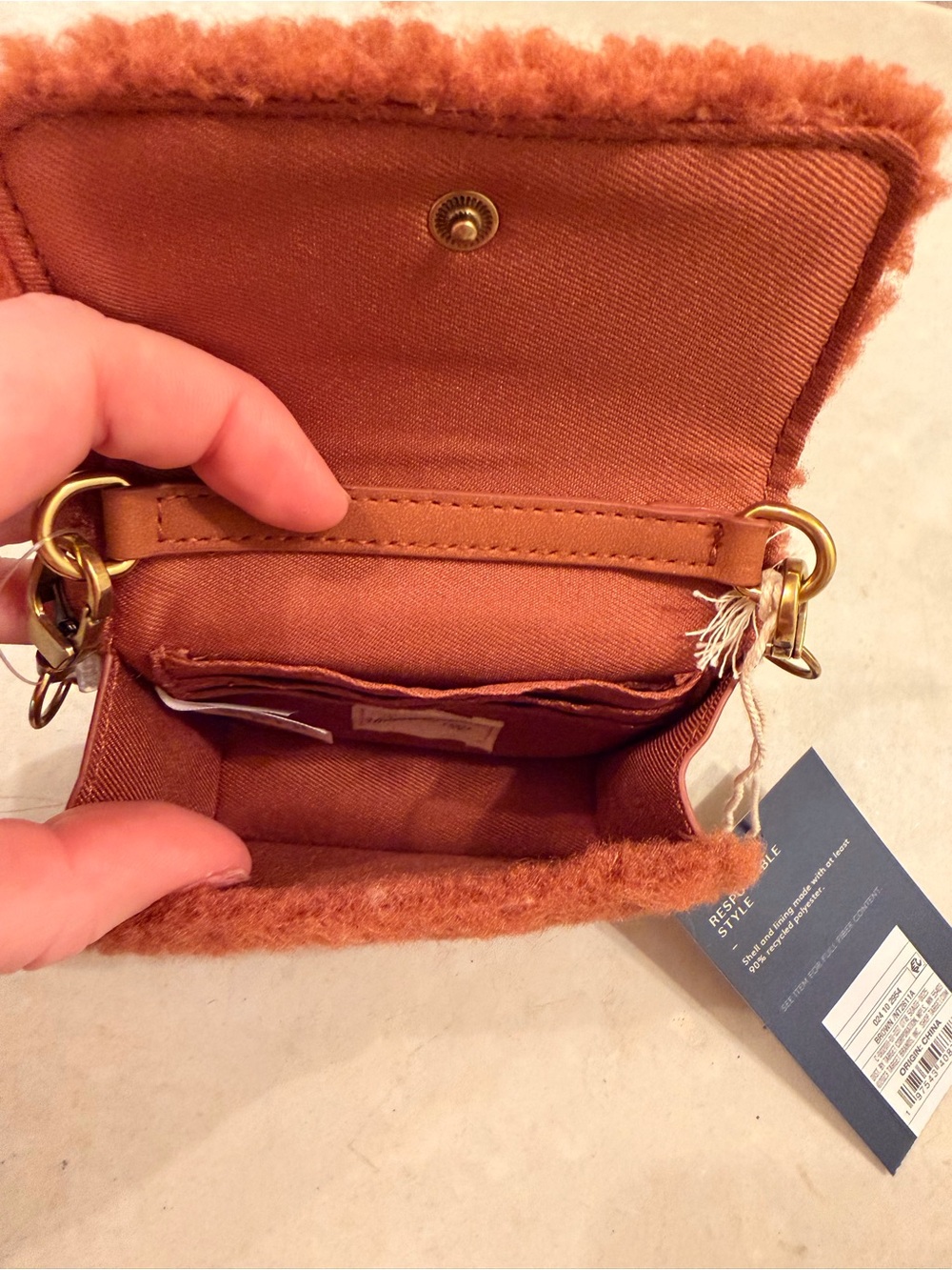 Universal Thread Rust Faux-Shearling Mini Crossbody - Picture 3 of 4